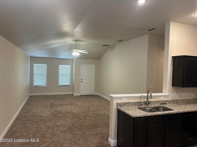 6932 37th Street, Lubbock, TX 79407