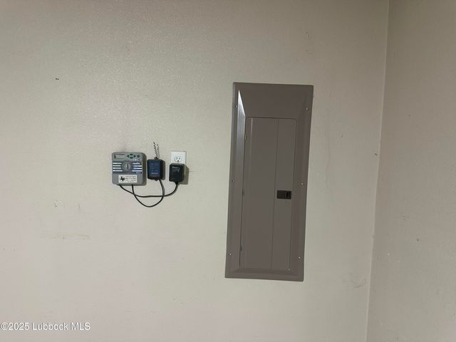 6932 37th Street, Lubbock, TX 79407