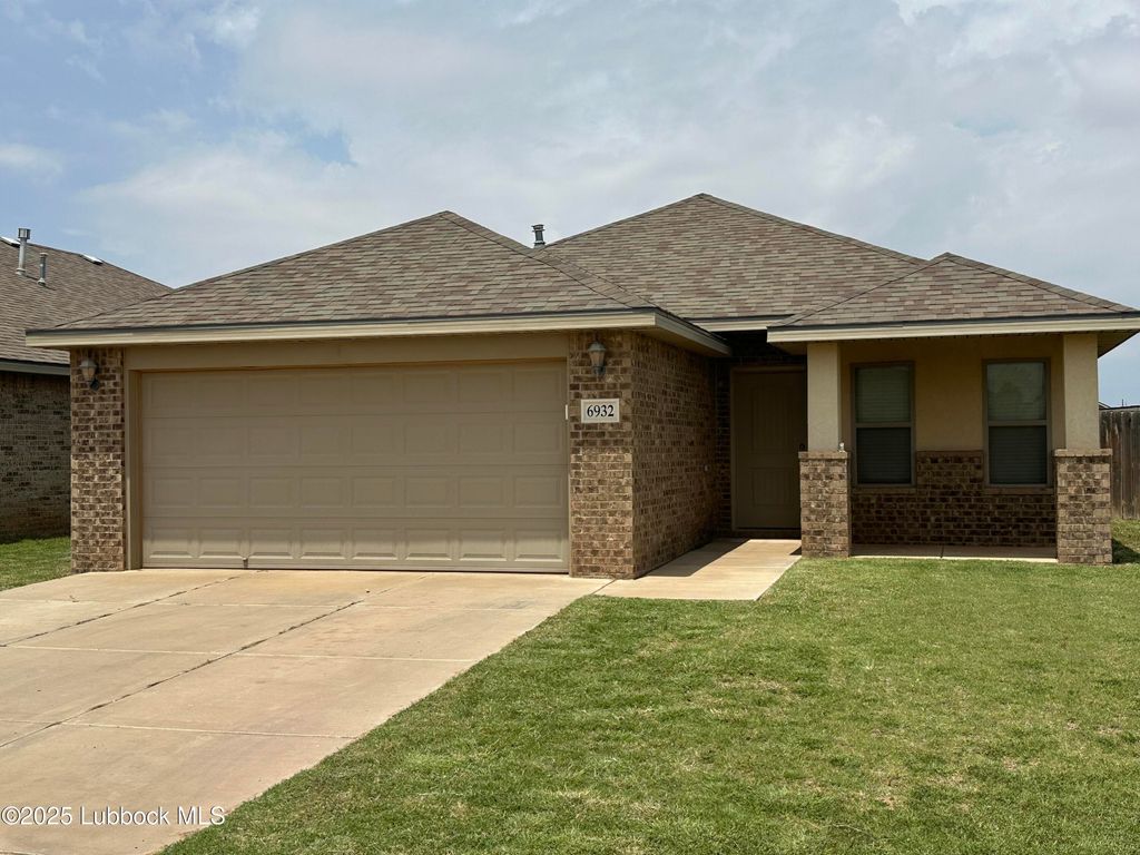 6932 37th Street, Lubbock, TX 79407