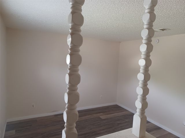 6909 Maryhill Road, Forest Hill, TX 76140