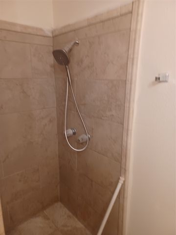 6909 Maryhill Road, Forest Hill, TX 76140