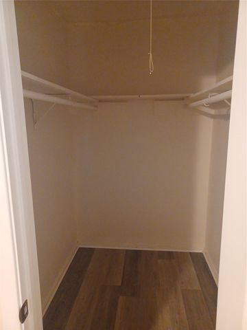 6909 Maryhill Road, Forest Hill, TX 76140