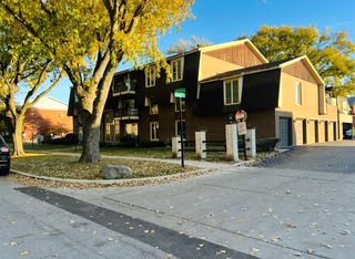 5721 W 103rd Street 203, Oak Lawn, IL 60453