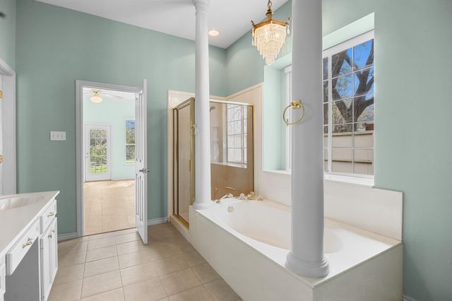 2003 Fountainwood DR, Georgetown, TX 78633