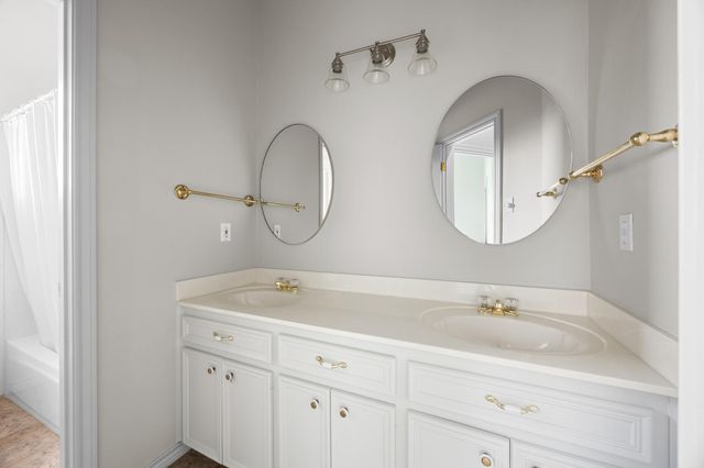 2003 Fountainwood DR, Georgetown, TX 78633