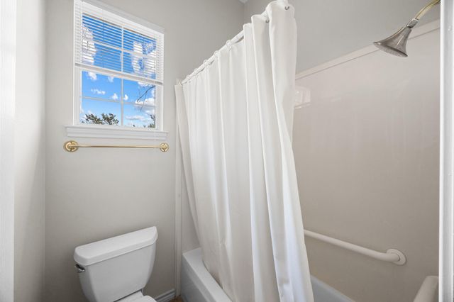 2003 Fountainwood DR, Georgetown, TX 78633