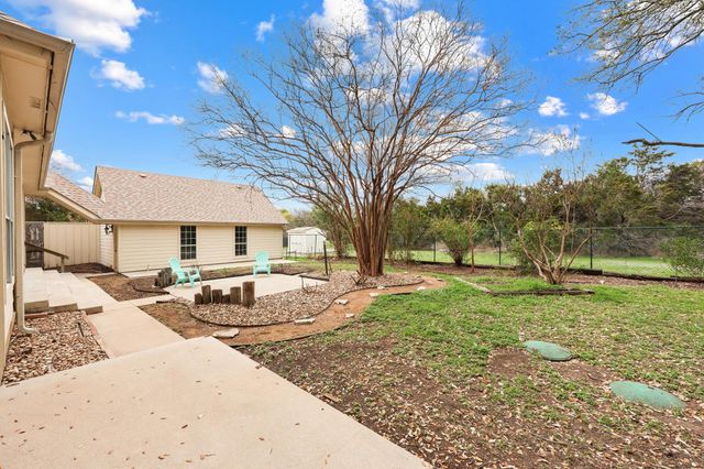 2003 Fountainwood DR, Georgetown, TX 78633