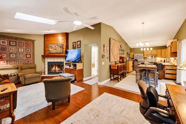 1727 Delaware Drive, Sun Prairie, WI 53590