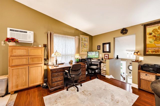 1727 Delaware Drive, Sun Prairie, WI 53590