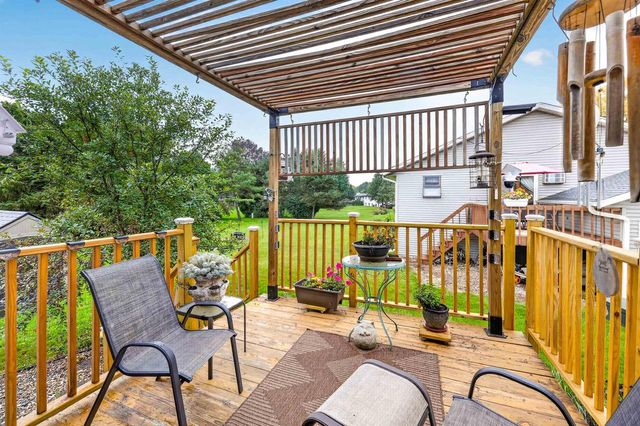 1727 Delaware Drive, Sun Prairie, WI 53590