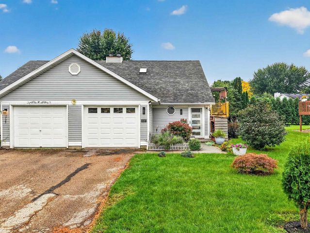 1727 Delaware Drive, Sun Prairie, WI 53590
