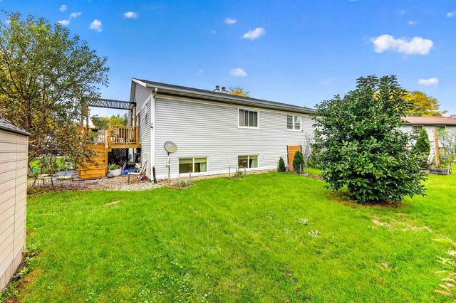 1727 Delaware Drive, Sun Prairie, WI 53590