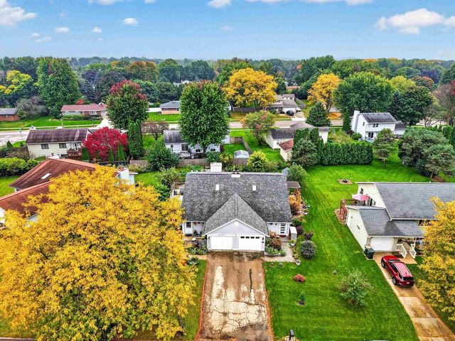 1727 Delaware Drive, Sun Prairie, WI 53590