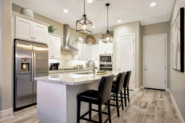 20719 W MEDLOCK Drive, Buckeye, AZ 85396