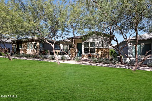 20719 W MEDLOCK Drive, Buckeye, AZ 85396