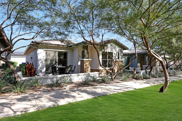 20719 W MEDLOCK Drive, Buckeye, AZ 85396