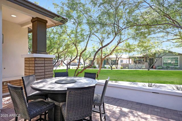 20719 W MEDLOCK Drive, Buckeye, AZ 85396