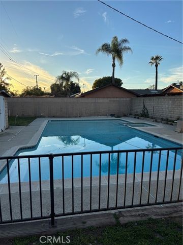 254 E 4th, San Dimas, CA 91773