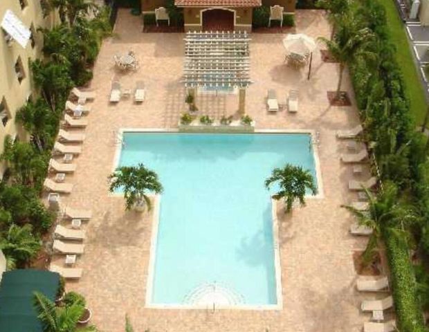 616 Clearwater Park Road, West Palm Beach, FL 33401