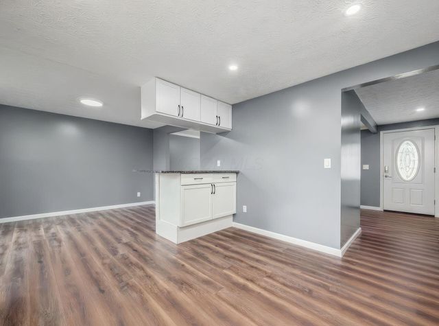 305 Caro Lane, Columbus, OH 43230