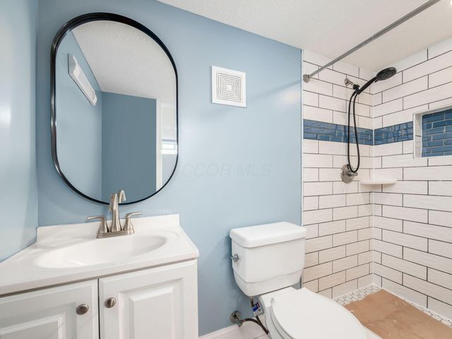 305 Caro Lane, Columbus, OH 43230