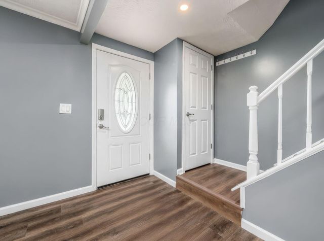305 Caro Lane, Columbus, OH 43230