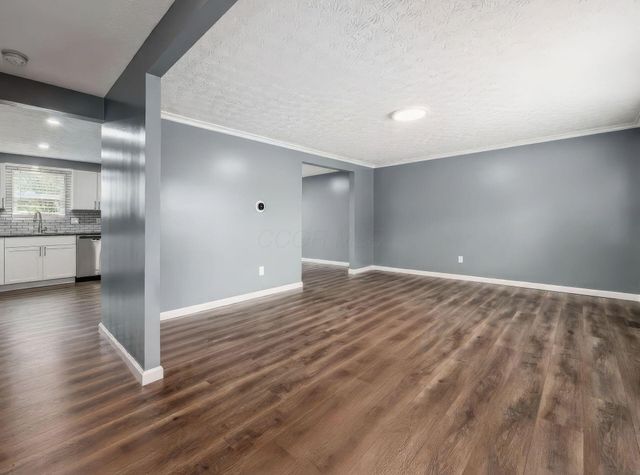 305 Caro Lane, Columbus, OH 43230