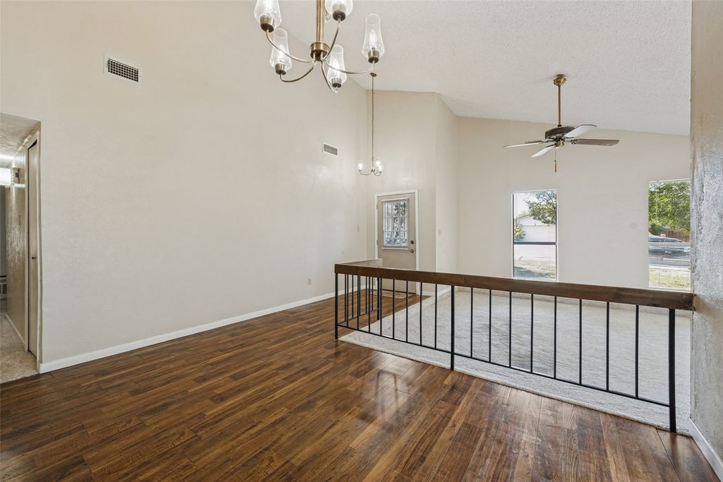 4237 Glen Springs Drive, Arlington, TX 76016 — photo 4