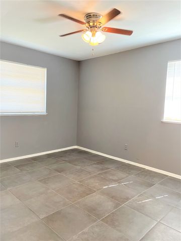 5609 Conlin Drive, Fort Worth, TX 76134