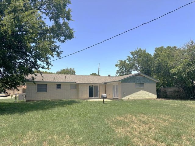 5609 Conlin Drive, Fort Worth, TX 76134