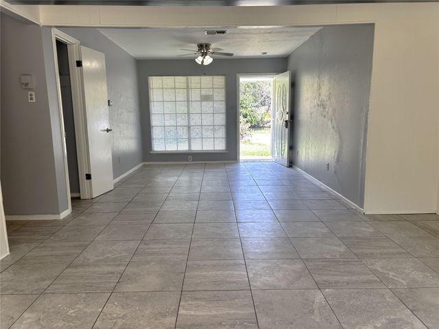5609 Conlin Drive, Fort Worth, TX 76134