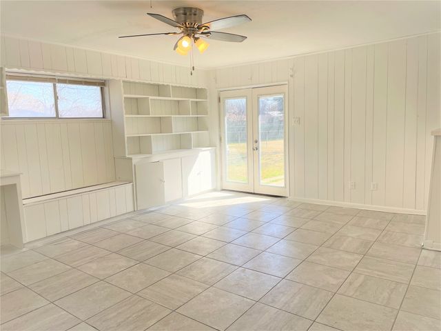 5609 Conlin Drive, Fort Worth, TX 76134