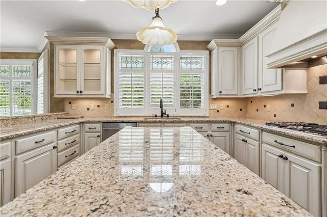 703 Prestige Point, Peachtree City, GA 30269