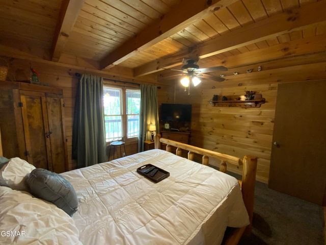 1708 Parkway View Court, Sevierville, TN 37876