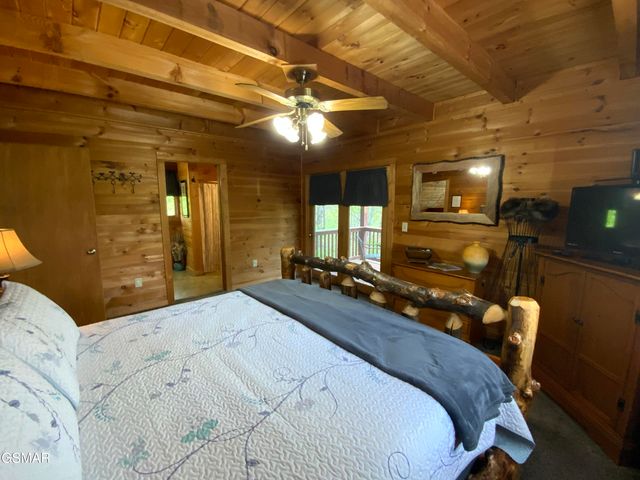 1708 Parkway View Court, Sevierville, TN 37876