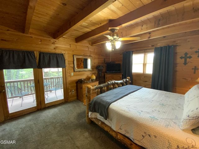1708 Parkway View Court, Sevierville, TN 37876