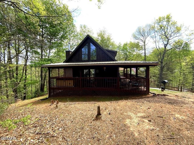 1708 Parkway View Court, Sevierville, TN 37876