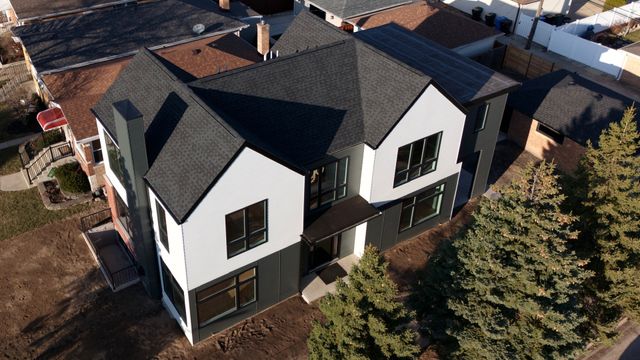 7301 N Oriole Avenue, Chicago, IL 60631