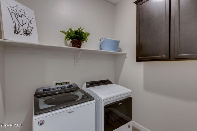 10476 W Harmony Lane, Peoria, AZ 85382