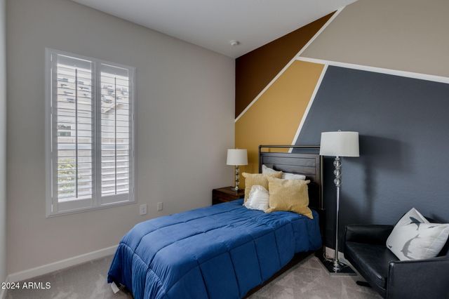 10476 W Harmony Lane, Peoria, AZ 85382