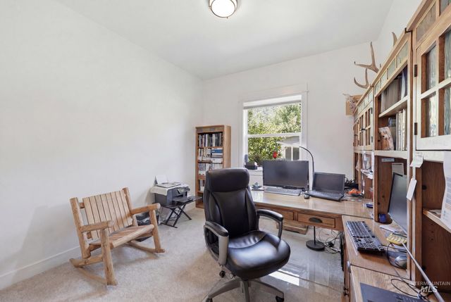 3254 W Miners Farm Dr, Boise, ID 83714