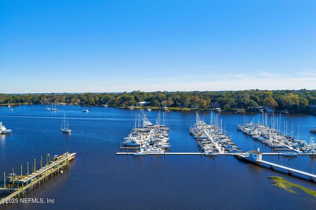 4401 LAKESIDE Drive 1204, Jacksonville, FL 32210