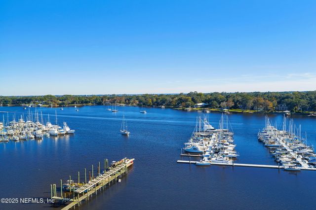 4401 LAKESIDE Drive 1204, Jacksonville, FL 32210