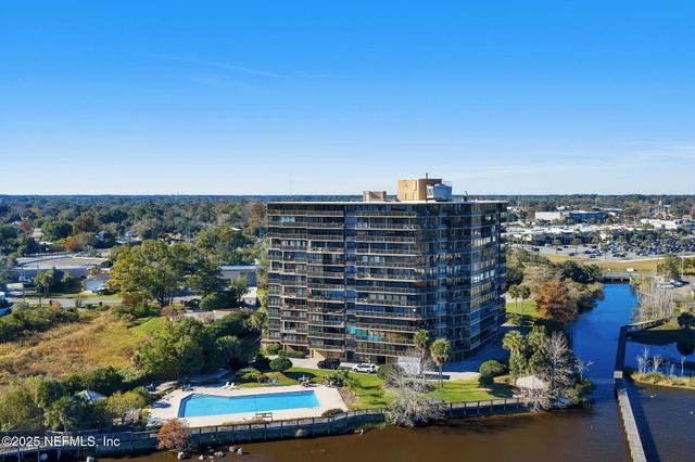 4401 LAKESIDE Drive 1204, Jacksonville, FL 32210