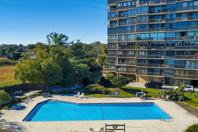 4401 LAKESIDE Drive 1204, Jacksonville, FL 32210