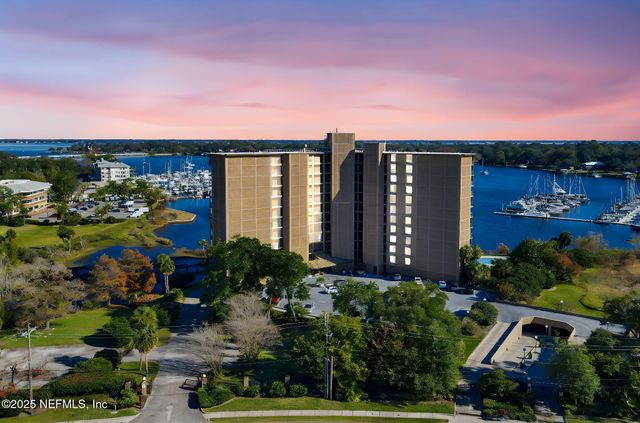 4401 LAKESIDE Drive 1204, Jacksonville, FL 32210