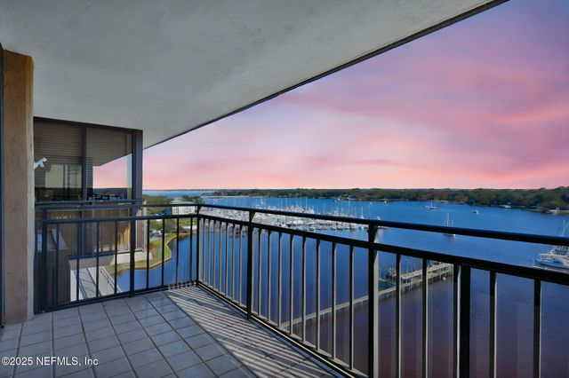 4401 LAKESIDE Drive 1204, Jacksonville, FL 32210