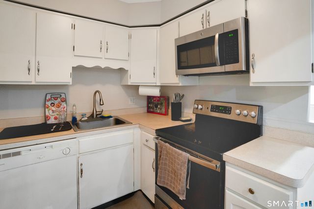 333 Vincellette Street 23, Bridgeport, CT 06606