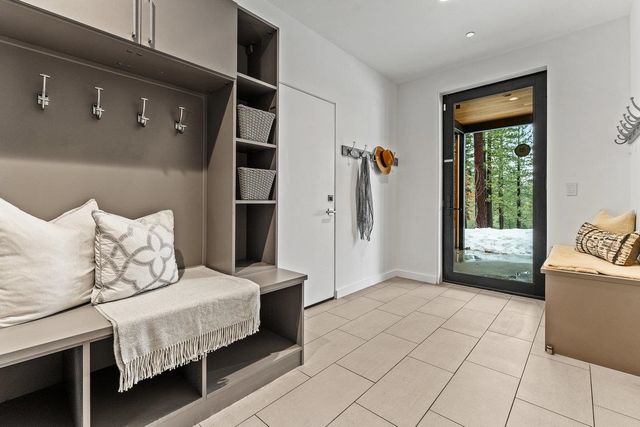 19140 Glades Place, Truckee, CA 96161