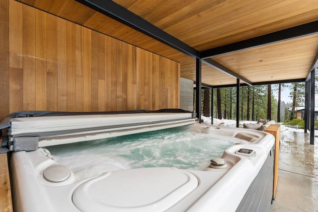 19140 Glades Place, Truckee, CA 96161